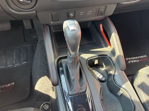 Used 2023 Nissan Frontier PRO-4X w/ Technology Package image 45