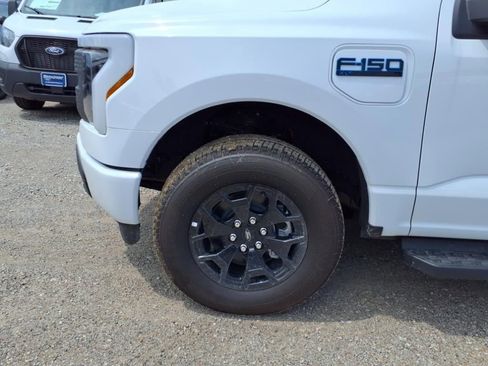 New 2025 Ford F150 Lightning XLT image 18