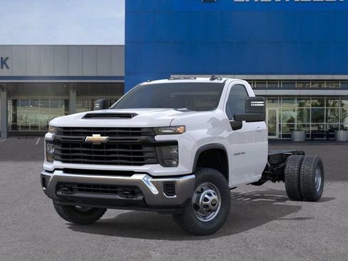 New 2026 Chevrolet Silverado 3500 W/T w/ WT Convenience Package AWD/4WD image 6