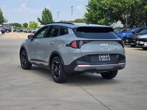 New 2026 Kia Sportage EX w/ EX Panorama Roof Package FWD image 3