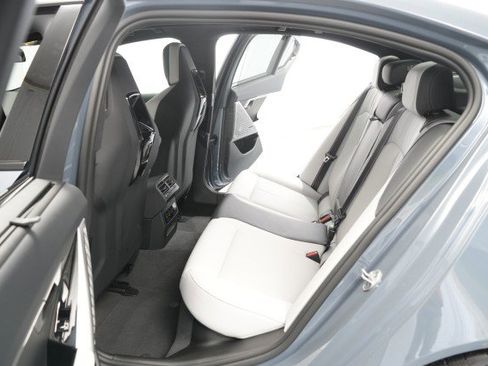 Used 2026 BMW M5 w/ Carbon Package image 70