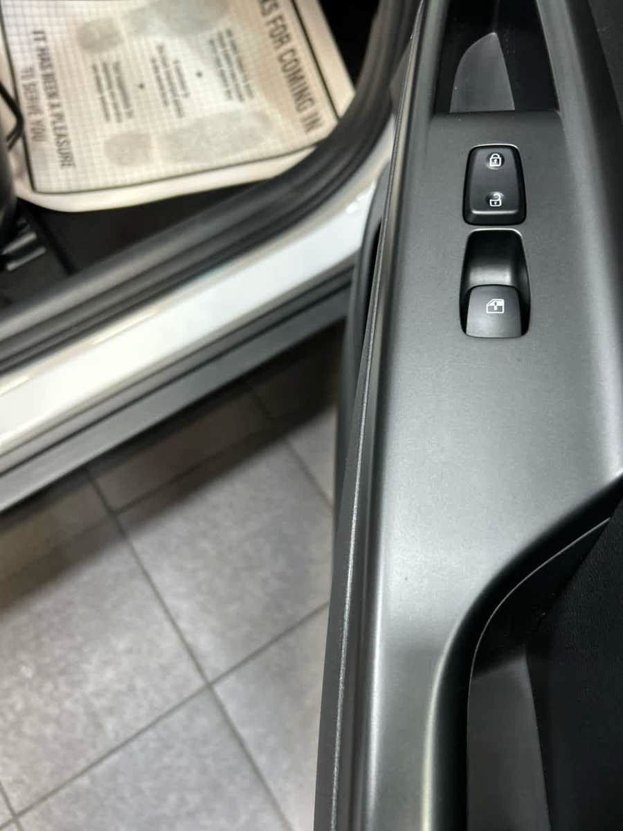 Used 2021 Hyundai Kona SEL FWD image 26