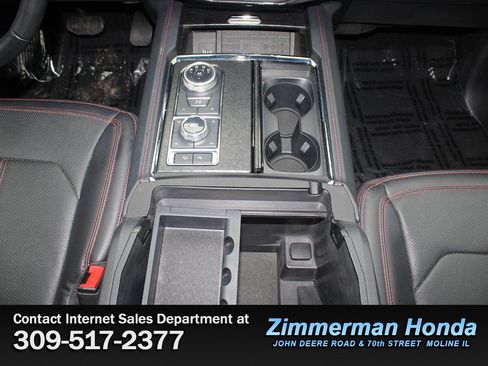 Used 2023 Ford Expedition Limited AWD/4WD image 19