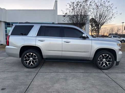Used 2018 Chevrolet Tahoe LT image 8
