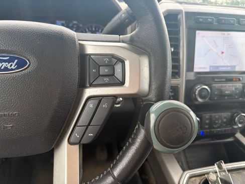Used 2020 Ford F350 Lariat w/ Lariat Ultimate Package AWD/4WD image 17
