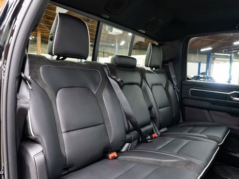 New 2026 RAM 1500 Laramie AWD/4WD image 29