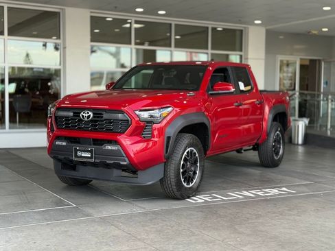 New 2025 Toyota Tacoma TRD Off-Road image 2