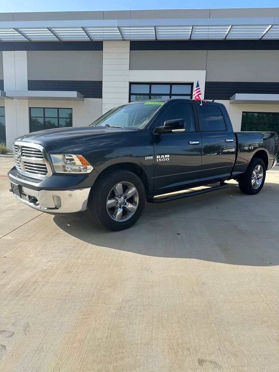 Used 2016 RAM 1500 Lone Star AWD/4WD image 1