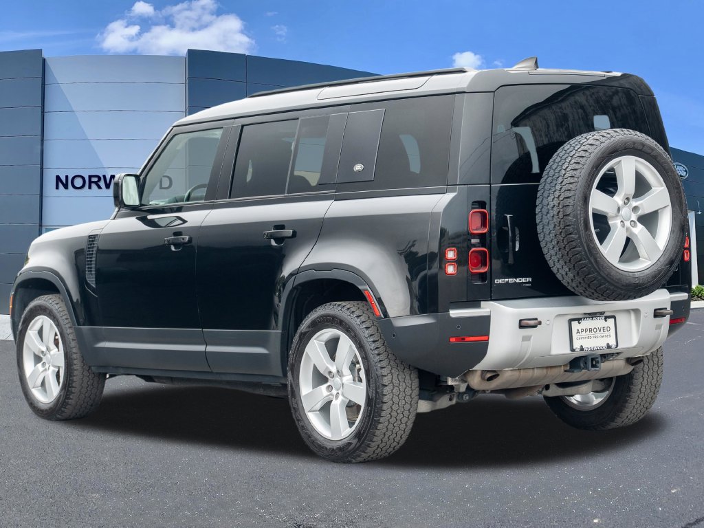 Used 2023 Land Rover Defender 110 SE AWD/4WD image 7