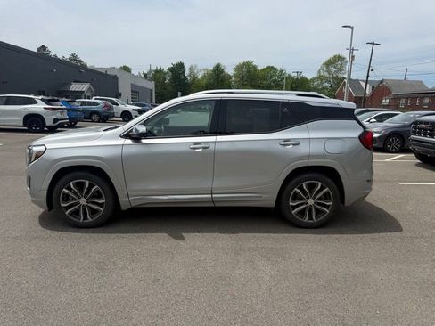 Used 2020 GMC Terrain Denali AWD/4WD image 9