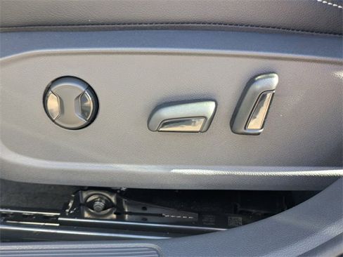 New 2026 Volkswagen Jetta SE image 19