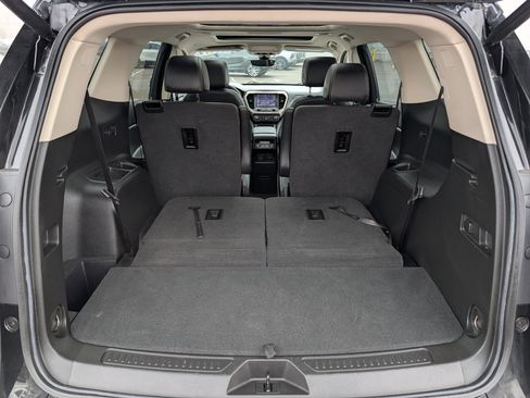 Used 2023 GMC Acadia Denali w/ Black Diamond Edition image 20