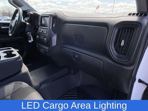 Certified 2022 Chevrolet Silverado 1500 Custom Trail Boss w/ LPO, Dark Essentials Package AWD/4WD image 27