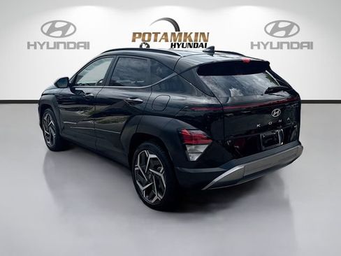 Certified 2026 Hyundai Kona SEL Premium FWD image 7