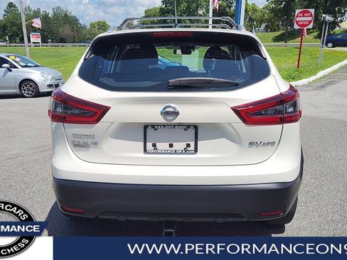 Used 2020 Nissan Rogue Sport SV w/ All-Weather Package image 4