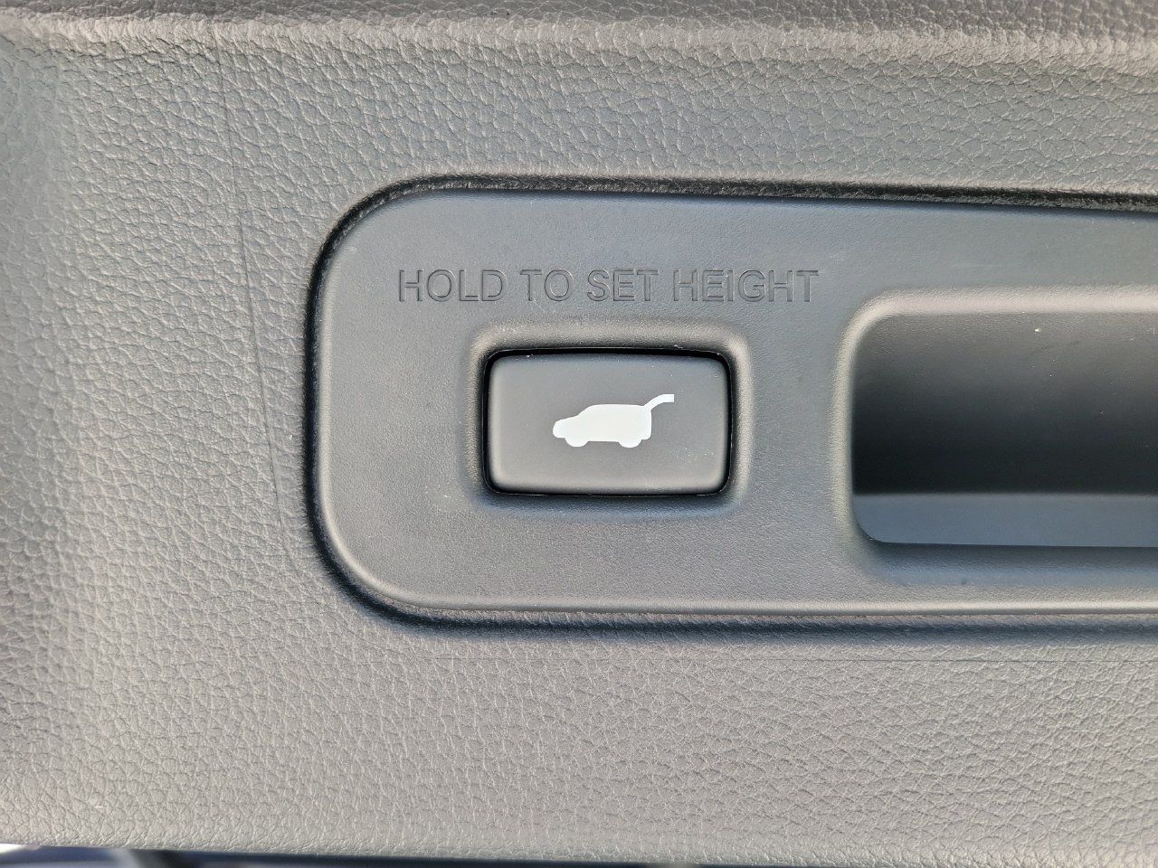 Used 2025 Honda Pilot Elite image 10