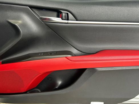 Used 2022 Toyota Camry XSE image 25