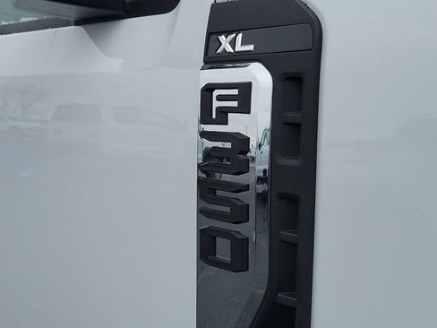 New 2026 Ford F350 XL w/ FX4 Off-Road Package image 6