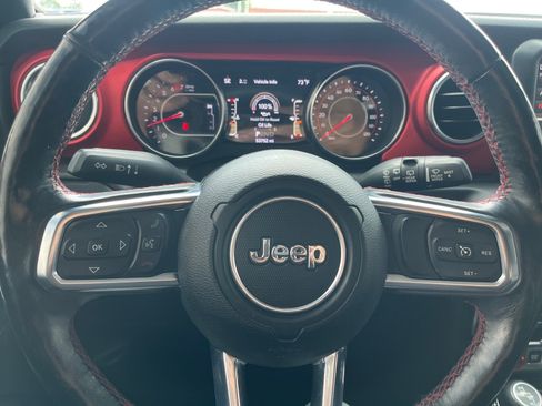 Used 2019 Jeep Wrangler Unlimited Rubicon AWD/4WD image 14