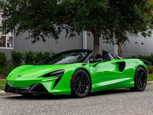 New 2026 McLaren Artura Spider RWD image 19
