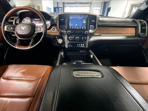 Used 2022 RAM 1500 Limited w/ Body Color Bumper Group AWD/4WD image 21