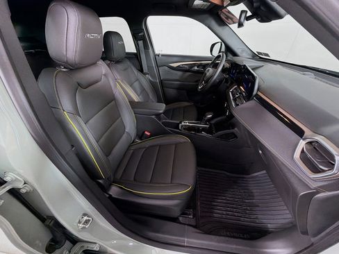 Used 2025 Chevrolet TrailBlazer ACTIV w/ Convenience Package image 29