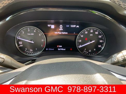 Certified 2022 Buick Envision Essence w/ Technology Package I FWD image 12