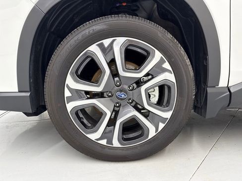 Certified 2025 Subaru Ascent Touring image 9