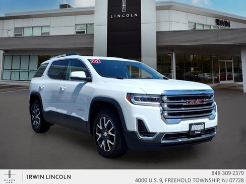 Used 2021 GMC Acadia SLE w/ Driver Convenience Package FWD image 2