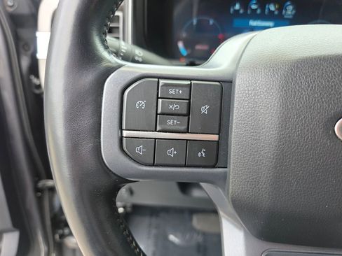 Used 2023 Ford F350 Lariat AWD/4WD image 32
