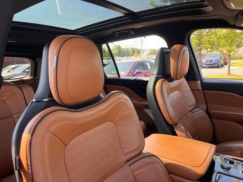 Used 2020 Lincoln Aviator Black Label w/ Dynamic Handling Package AWD/4WD image 36
