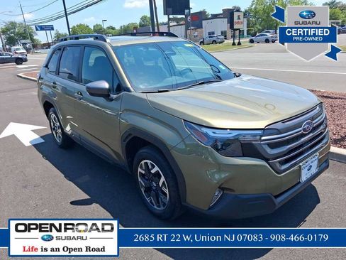 Used 2026 Subaru Forester Premium w/ Premium/Limited Package AWD/4WD image 4