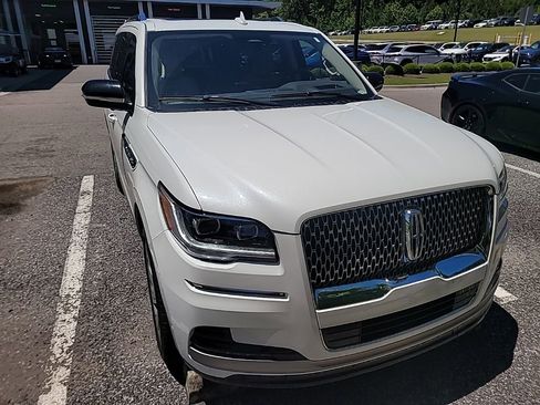 Used 2024 Lincoln Navigator Reserve AWD/4WD image 1
