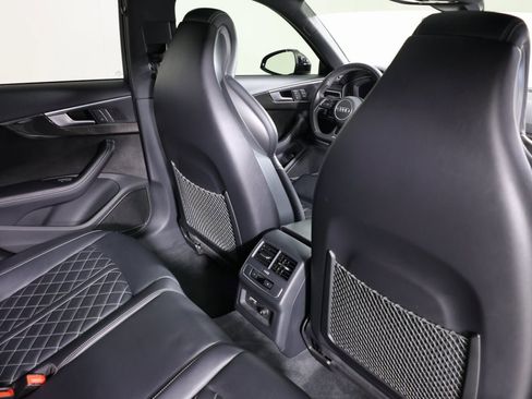 Used 2019 Audi S4 Premium Plus w/ Premium Plus Package image 41
