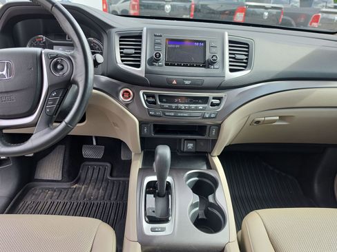 Used 2017 Honda Ridgeline RTL image 15