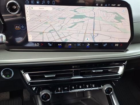 New 2026 Chevrolet Traverse LT w/ Enhanced Driving Package image 9