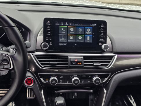 Used 2019 Honda Accord Sport image 15