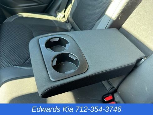 Used 2024 Subaru Forester Premium image 17