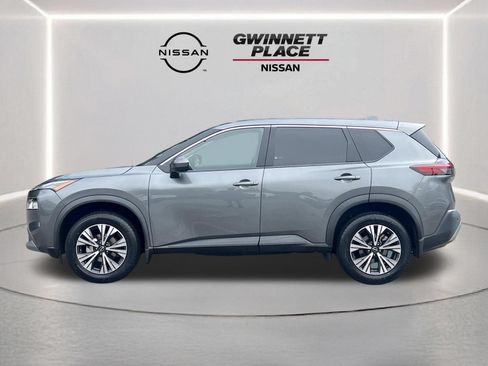 Certified 2023 Nissan Rogue SV FWD image 22