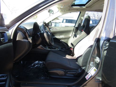 Used 2013 Subaru Impreza WRX Premium image 19