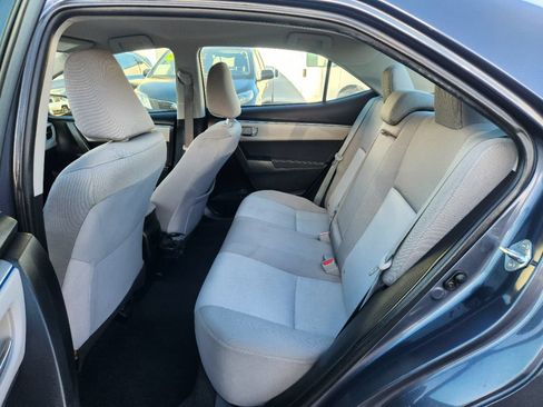 Used 2016 Toyota Corolla LE FWD image 10