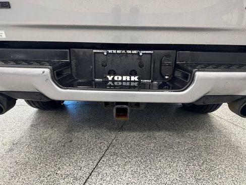 Used 2022 RAM 1500 Laramie AWD/4WD image 19
