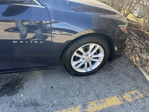 Used 2016 Chevrolet Malibu LT FWD image 6