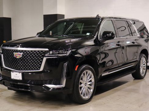 Used 2022 Cadillac Escalade ESV Premium Luxury image 1