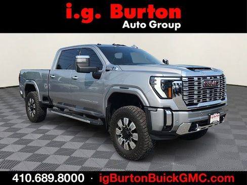 Used 2025 GMC Sierra 2500 Denali w/ Denali Reserve Package AWD/4WD image 1