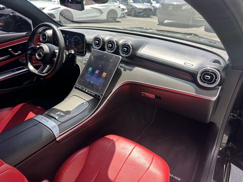 Used 2024 Mercedes-Benz CLE 300 4MATIC Coupe image 19