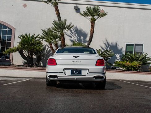 New 2026 Bentley Flying Spur Plug-In Hybrid AWD/4WD image 43