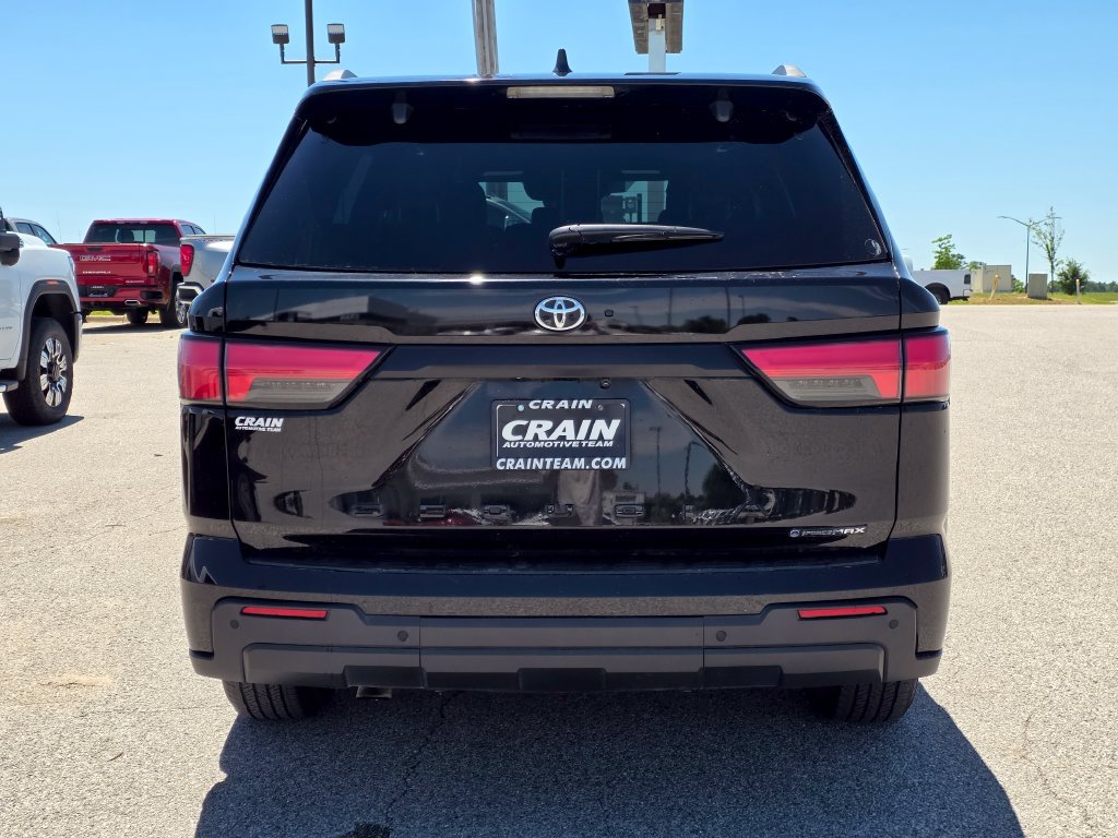 Used 2025 Toyota Sequoia SR5 AWD/4WD image 6