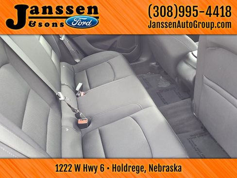 Used 2024 Chevrolet Malibu LS image 9