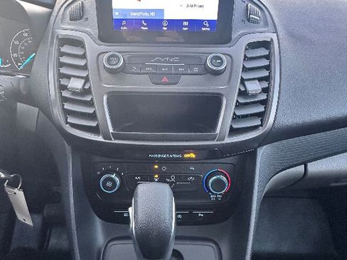 Used 2020 Ford Transit Connect XLT w/ Trailer Tow Package image 25